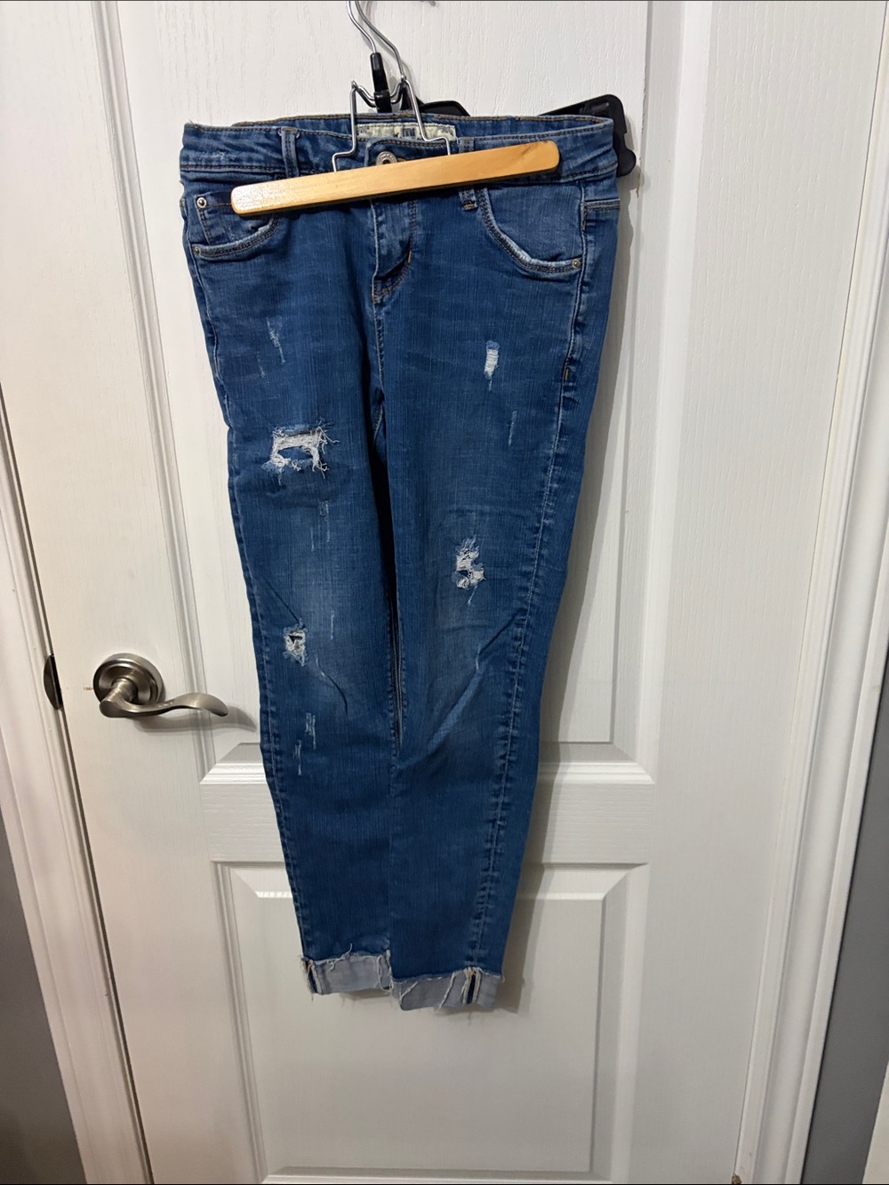 Women’s Distressed Blue Jeans - Slim Fit